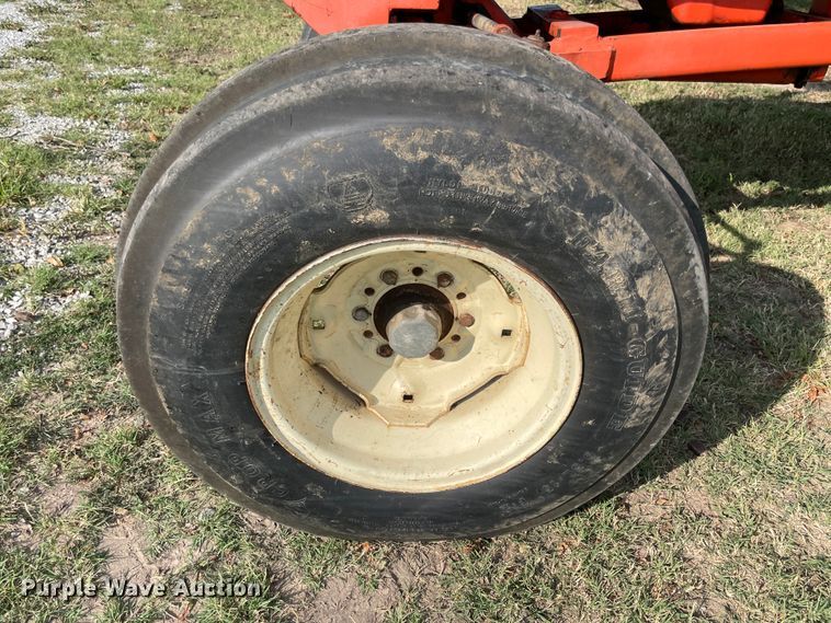 image for item JQ9508 Allis Chalmers 185  tractor