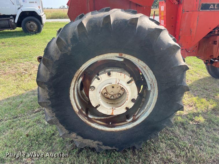 image for item JQ9508 Allis Chalmers 185  tractor
