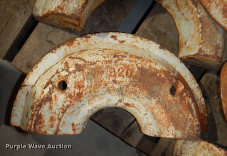 image for item JS9162 Approximately 18 weights