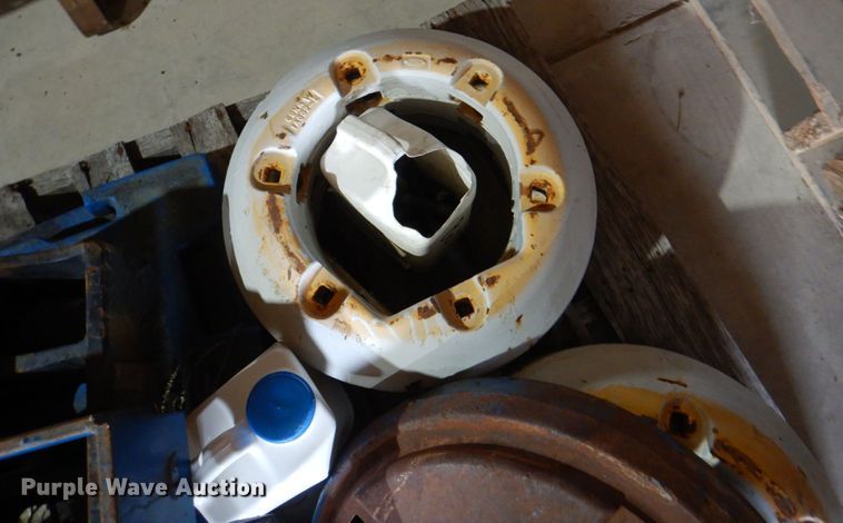 image for item JS9162 Approximately 18 weights