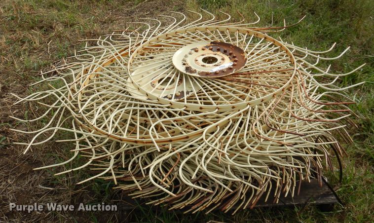 image for item JT9508 (15) hay rake wheels
