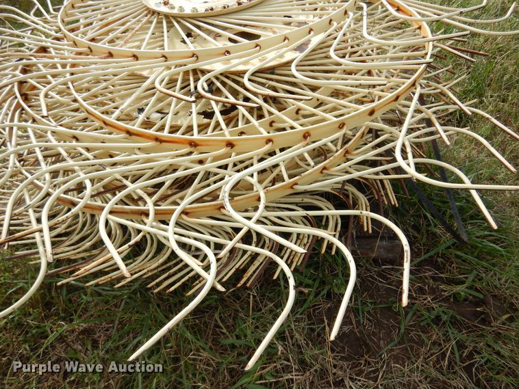 image for item JT9508 (15) hay rake wheels