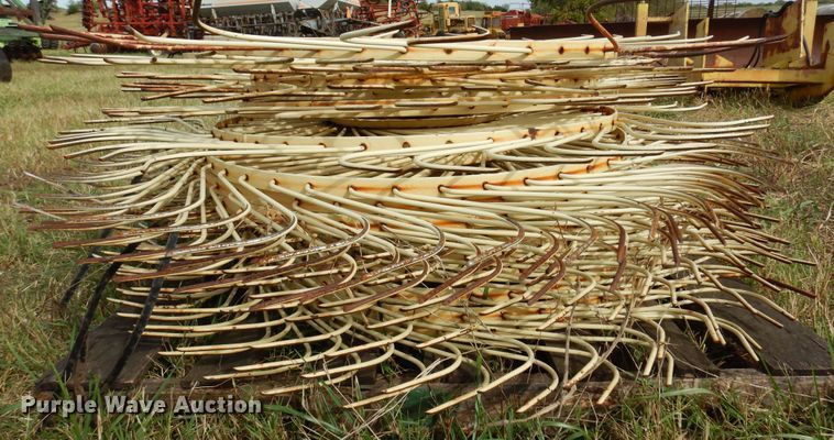 image for item JT9508 (15) hay rake wheels