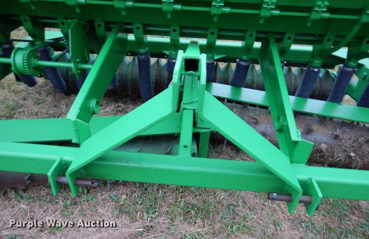 image for item KA9446 Seeder