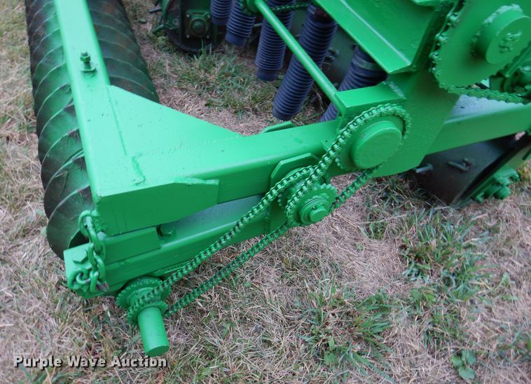 image for item KA9446 Seeder