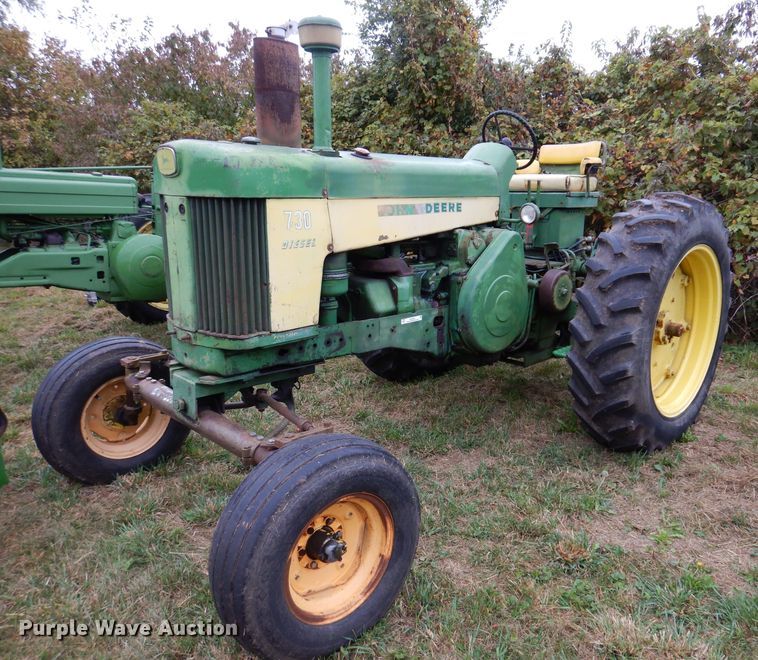 image for item KA9447 1959 John Deere 730  tractor