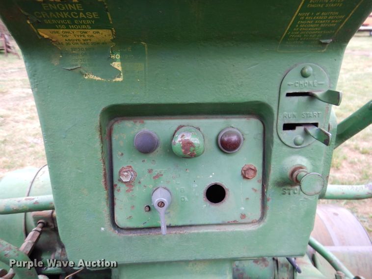 image for item KA9447 1959 John Deere 730  tractor