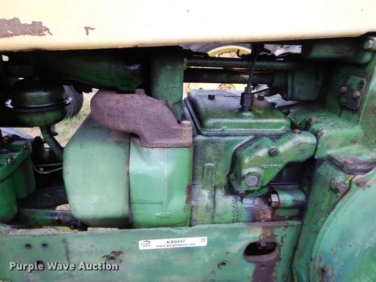 image for item KA9447 1959 John Deere 730  tractor