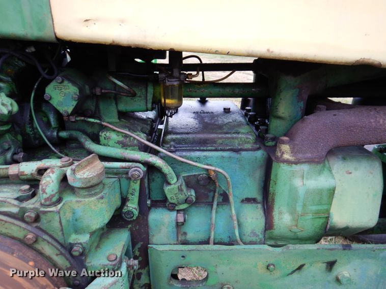 image for item KA9447 1959 John Deere 730  tractor