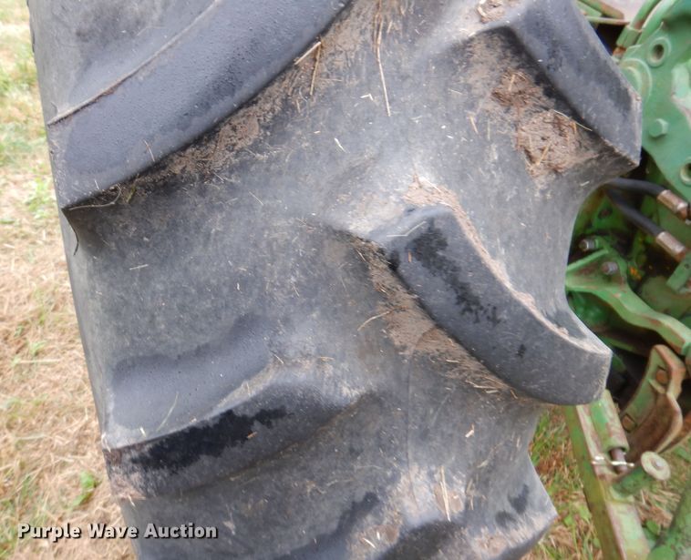 image for item KA9447 1959 John Deere 730  tractor