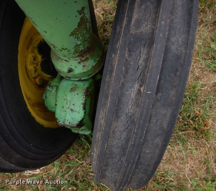 image for item KA9448 1951 John Deere A  tractor