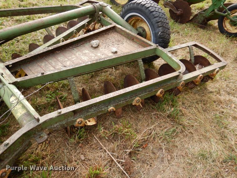 image for item KA9450 John Deere  tandem disk