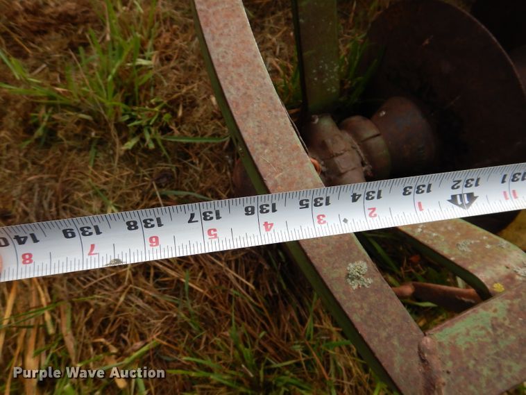 image for item KA9450 John Deere  tandem disk