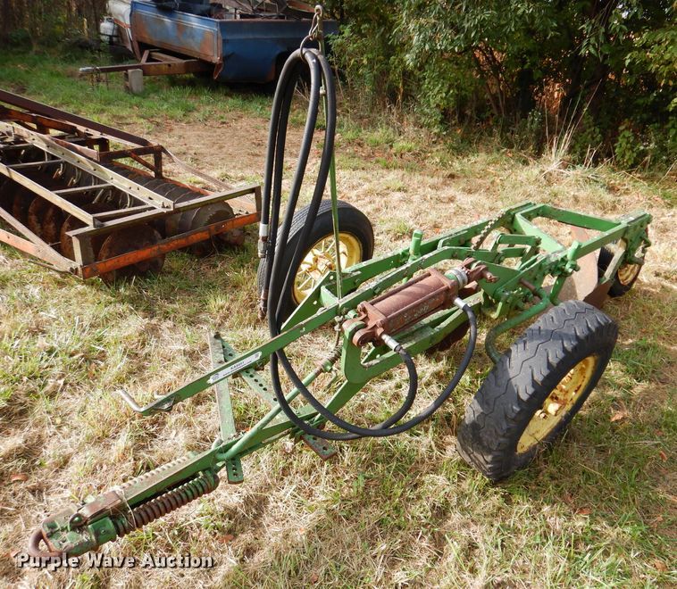 image for item KA9451 John Deere  two bottom plow