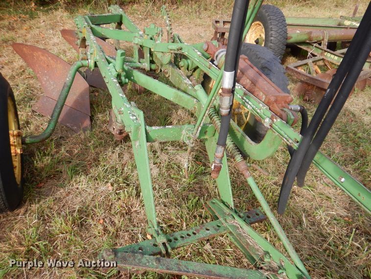 image for item KA9451 John Deere  two bottom plow