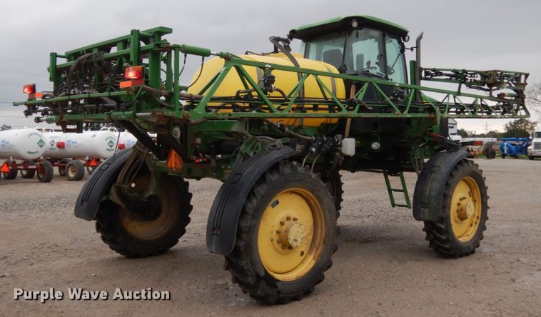 image for item KI9457 2011 John Deere 4630  sprayer