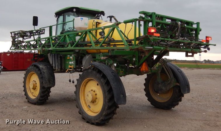 image for item KI9457 2011 John Deere 4630  sprayer