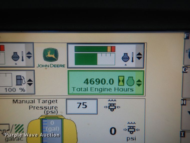 image for item KI9457 2011 John Deere 4630  sprayer