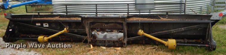 image for item KI9472 AGCO  corn head