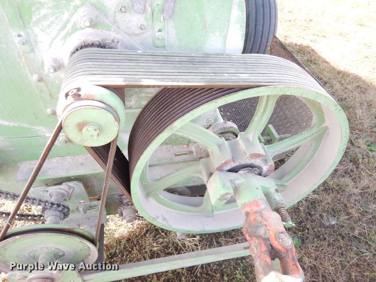 image for item KP9757 Owatonna 424  feed grinder/mixer