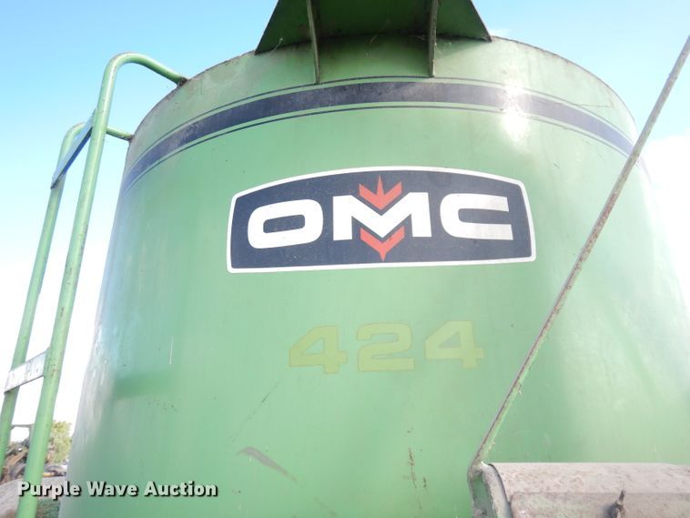 image for item KP9757 Owatonna 424  feed grinder/mixer