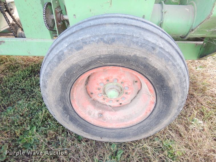 image for item KP9757 Owatonna 424  feed grinder/mixer