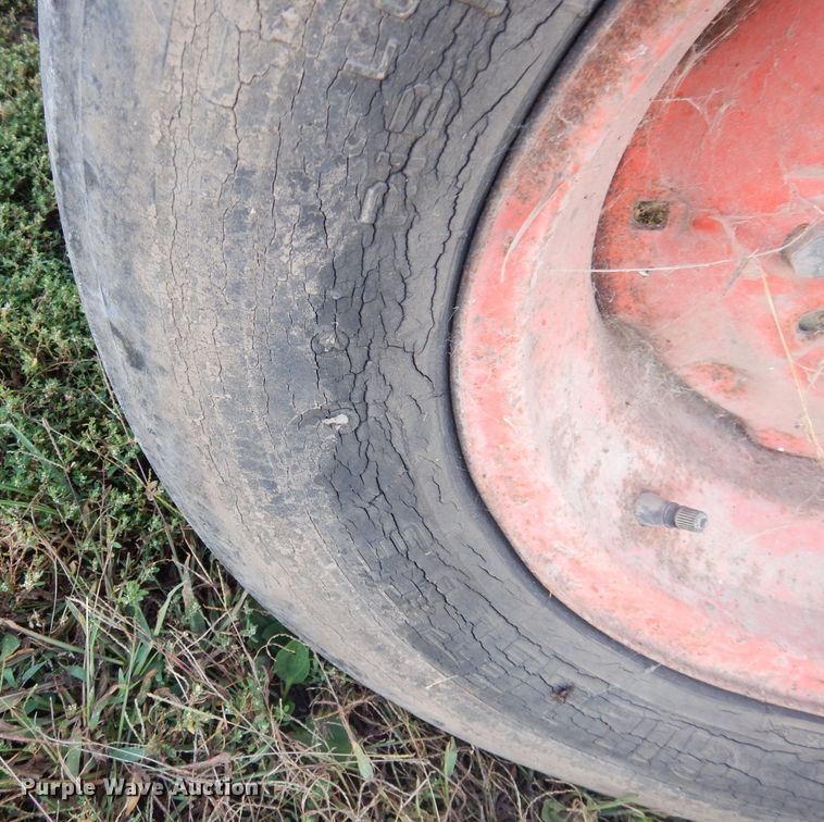 image for item KP9757 Owatonna 424  feed grinder/mixer