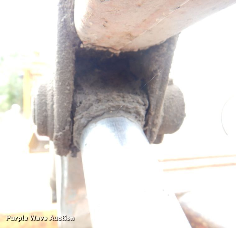 image for item KX9210 Ford  tractor