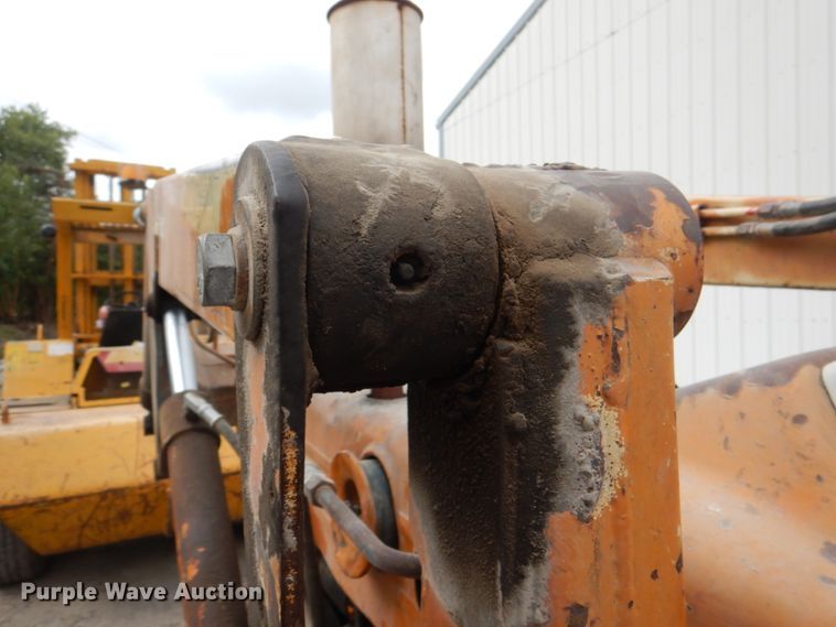 image for item KX9210 Ford  tractor