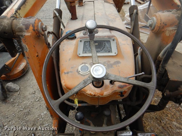 image for item KX9210 Ford  tractor