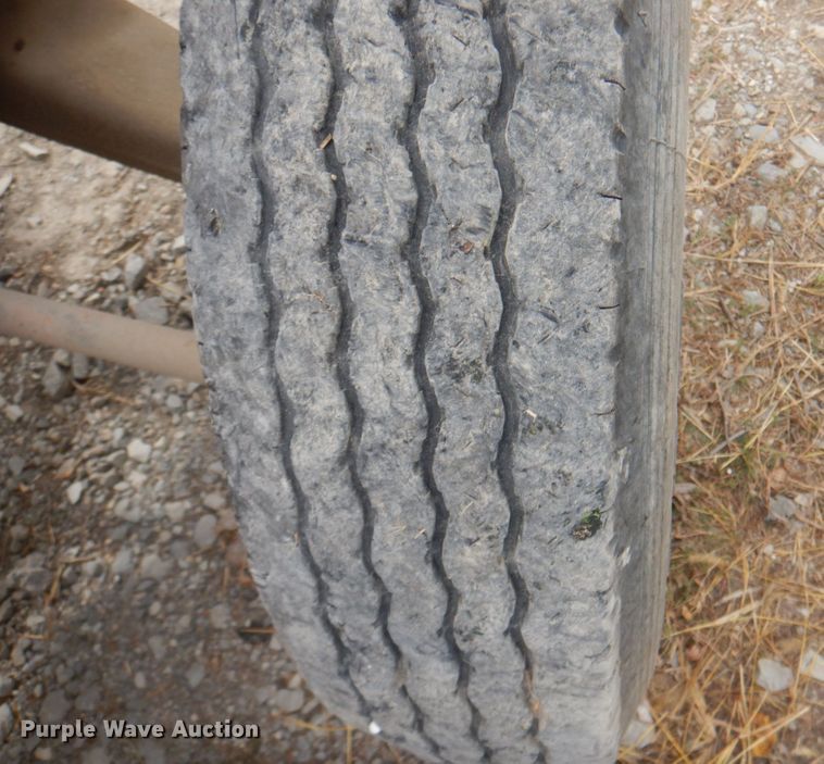 image for item KX9210 Ford  tractor