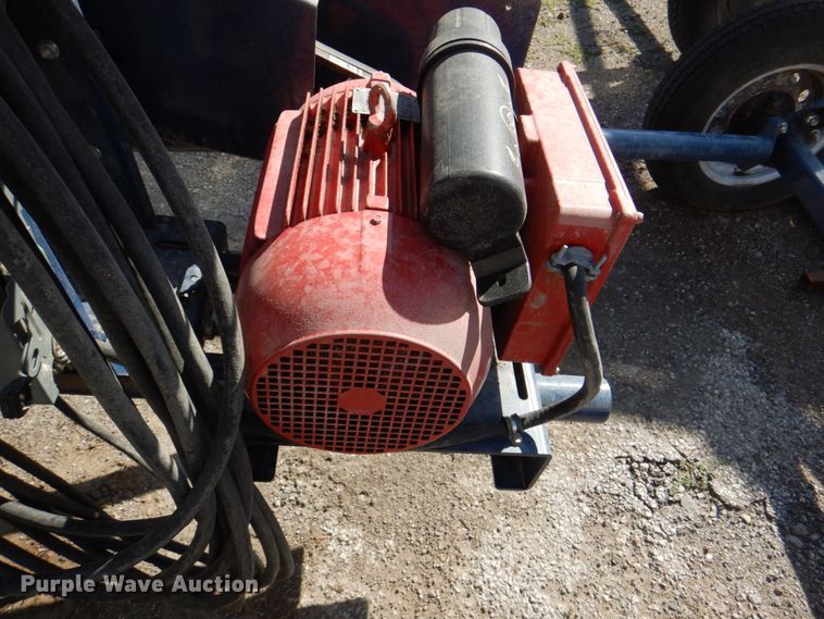 image for item KX9221 Harvest International T1032  auger