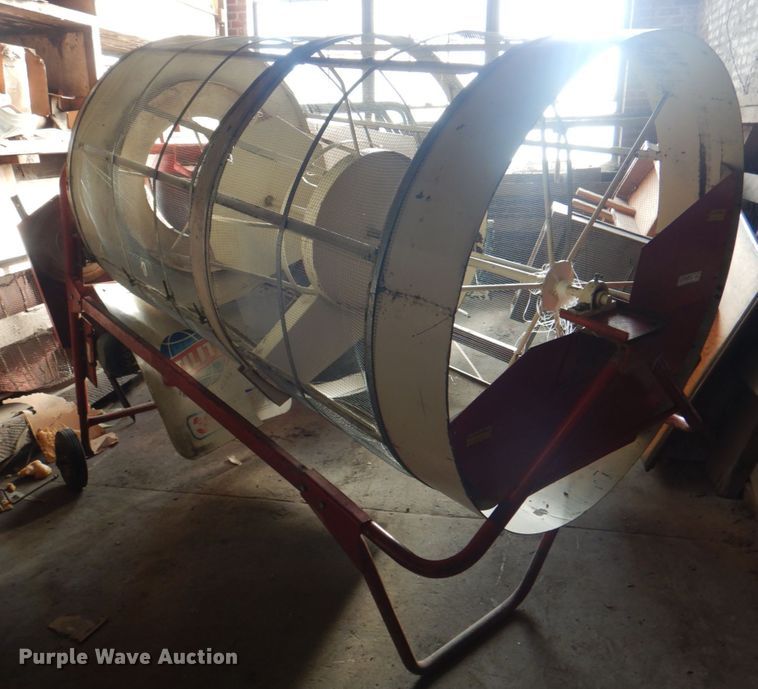 image for item KX9237 DMC 40  grain cleaner