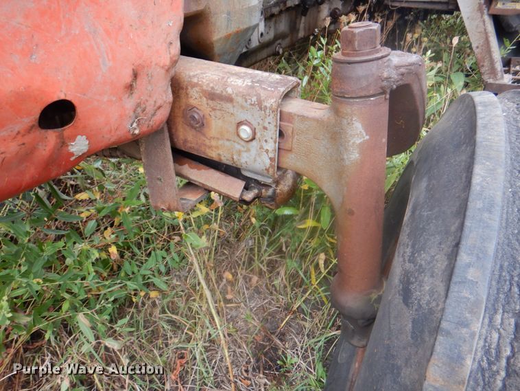 image for item KX9253 1979 Massey Ferguson 2675  tractor