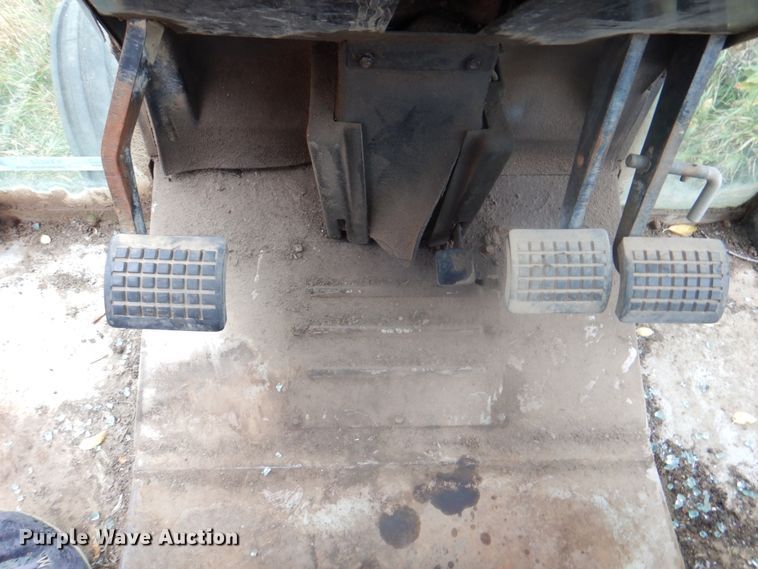 image for item KX9253 1979 Massey Ferguson 2675  tractor