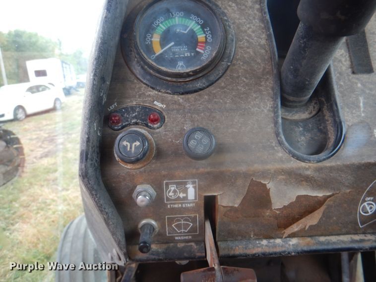 image for item KX9253 1979 Massey Ferguson 2675  tractor