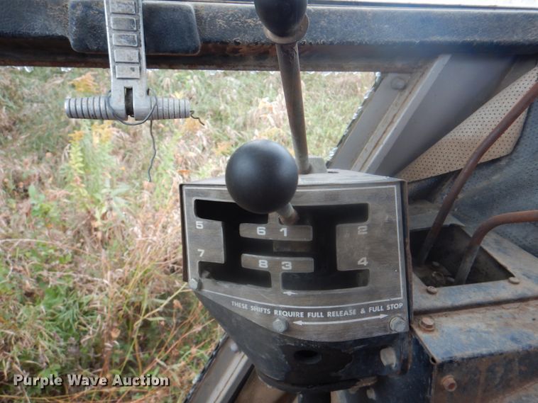 image for item KX9253 1979 Massey Ferguson 2675  tractor