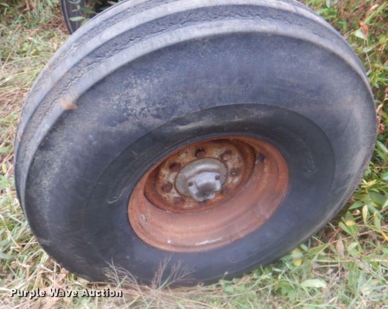 image for item KX9253 1979 Massey Ferguson 2675  tractor