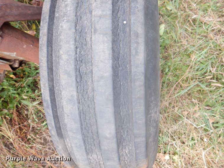 image for item KX9253 1979 Massey Ferguson 2675  tractor