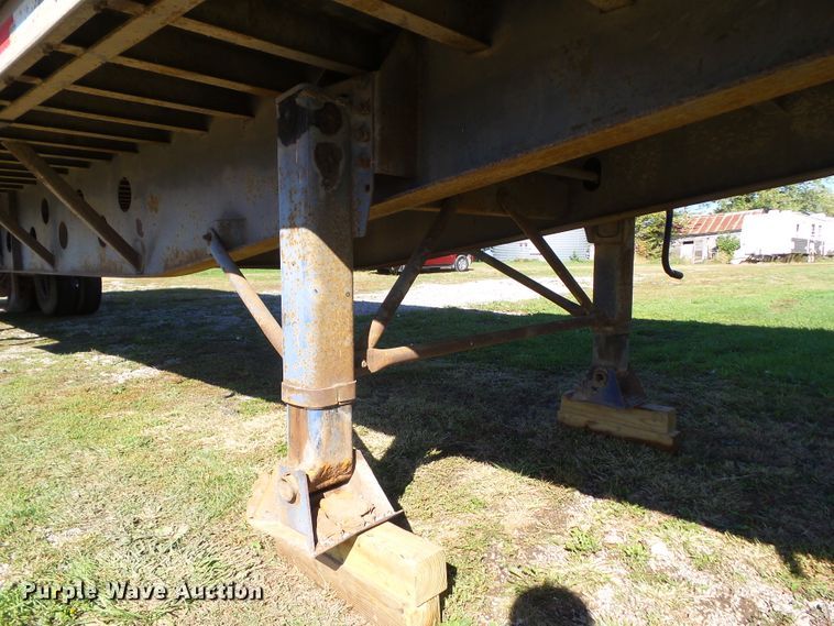 image for item DA7170 2005 NuVan NVF-53102  side curtain trailer