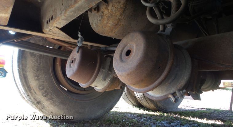 image for item DA7170 2005 NuVan NVF-53102  side curtain trailer