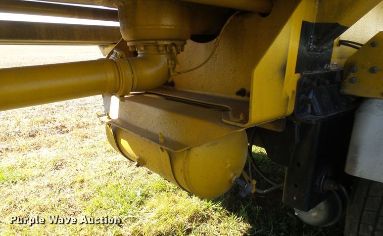 image for item DA7171 2004 Beall BAST-96-3-SB  tank trailer