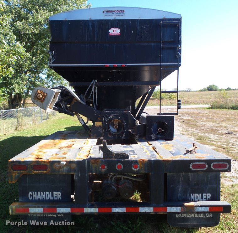 image for item DA7173 2013 B&B Trailers CDT24 650T  fertilizer delivery trailer