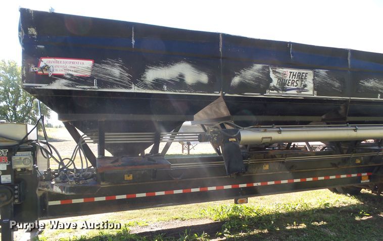 image for item DA7173 2013 B&B Trailers CDT24 650T  fertilizer delivery trailer