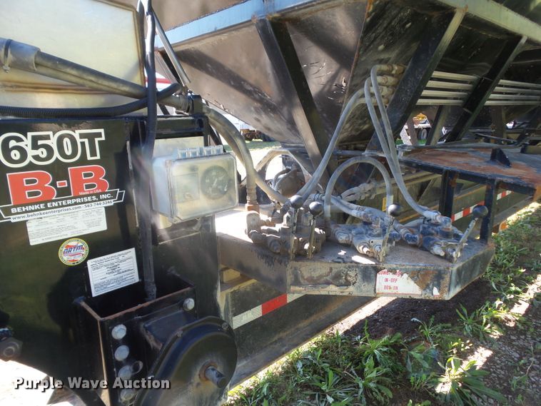 image for item DA7173 2013 B&B Trailers CDT24 650T  fertilizer delivery trailer