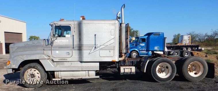 image for item DG1860 1993 Freightliner FLD120  semi truck