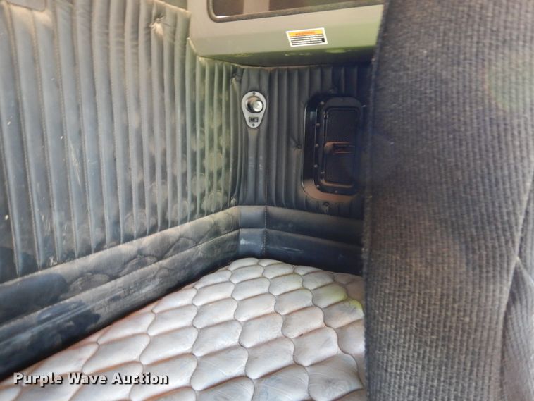 image for item DH7290 2014 Kenworth T800  semi truck