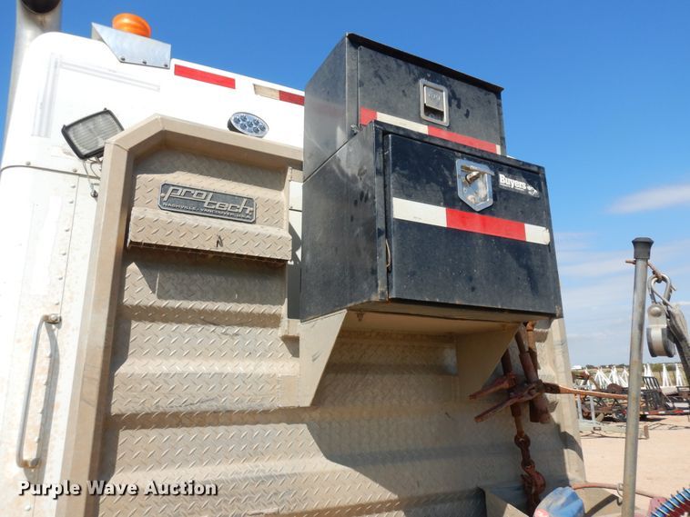 image for item DH7290 2014 Kenworth T800  semi truck