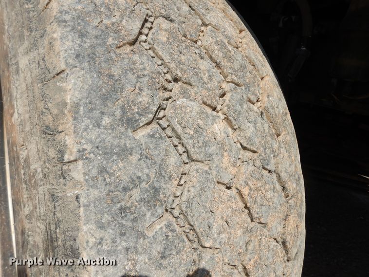 image for item DH7290 2014 Kenworth T800  semi truck