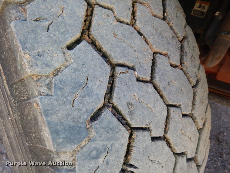 image for item DH7290 2014 Kenworth T800  semi truck